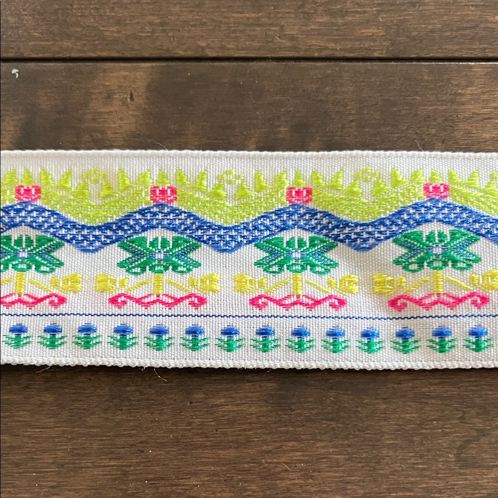 2 Colorful Ribbon Trims - Picture 2 of 6